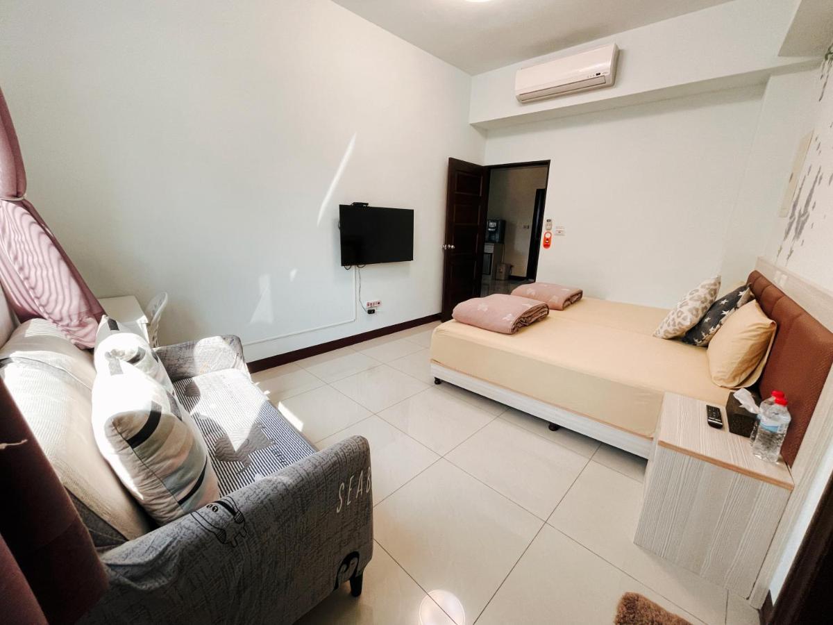 Zucuo Homestay Nangan Exteriér fotografie